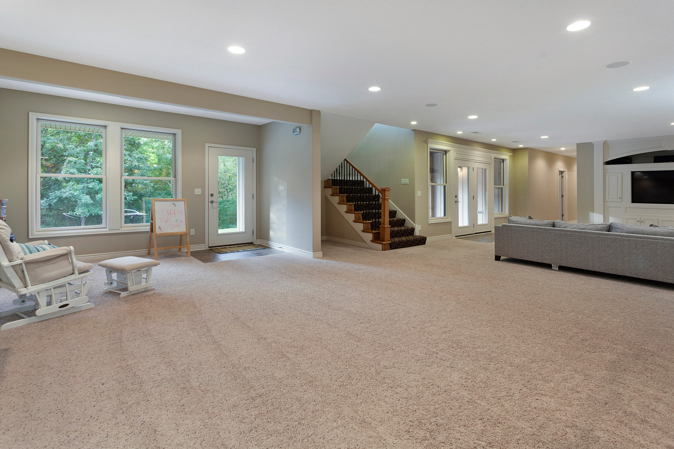 average cost to finish basement with quality finishes