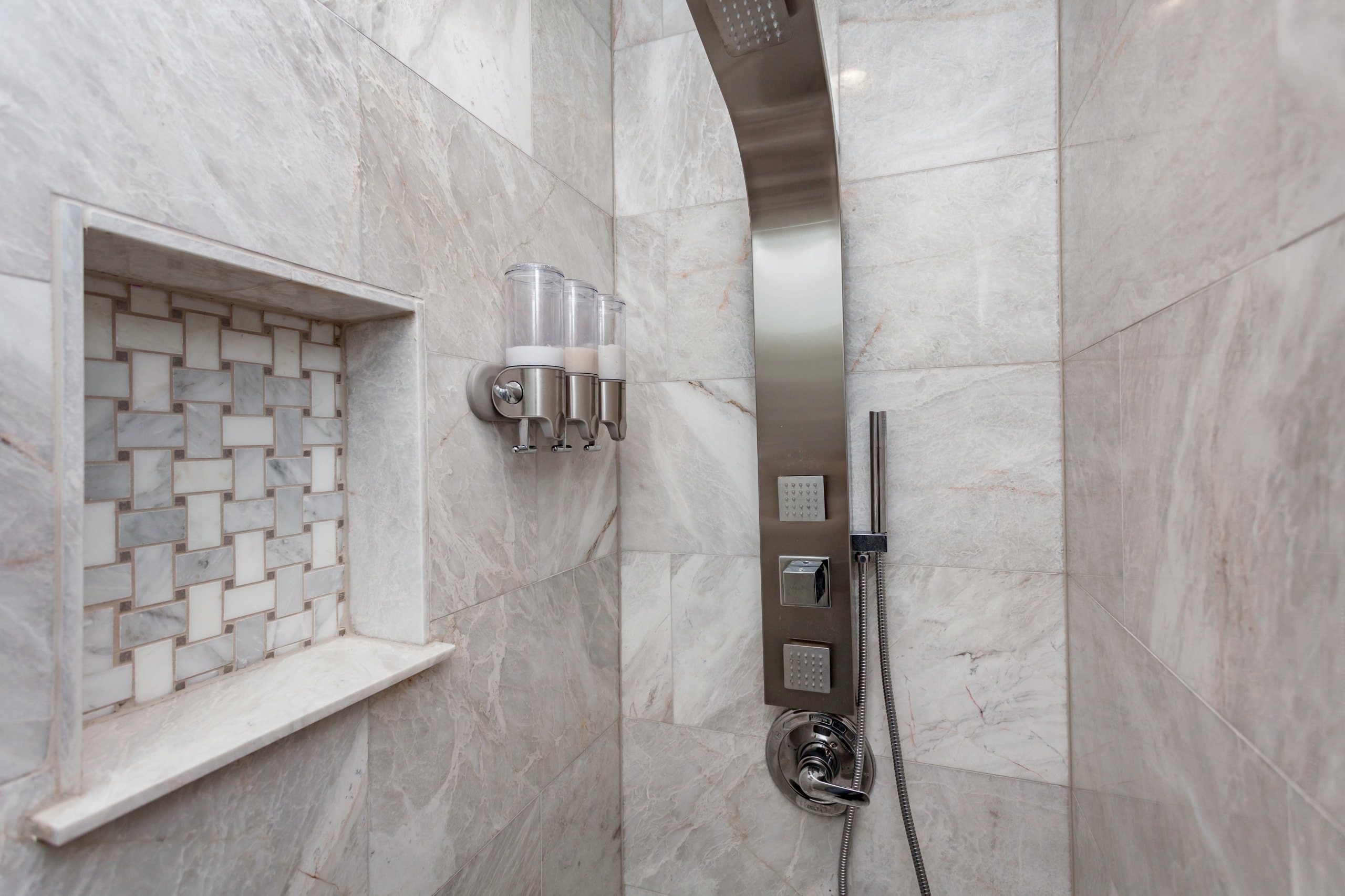 tile shower with niche